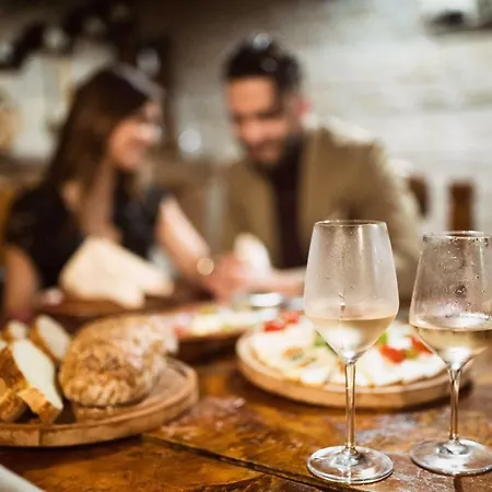 Prezident 4* سرمسكي كارلوفيتش