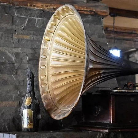 فندق Prezident 4*