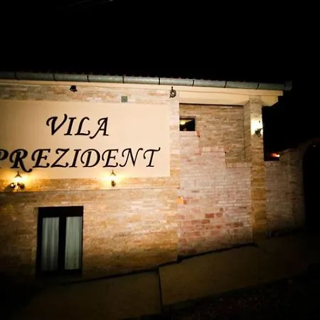 Prezident 4*